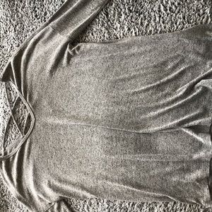 salt and pepper long sleeve v-neck